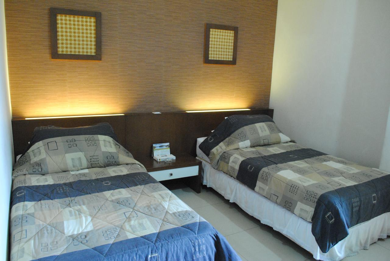 Hotel Wisata Baru Serang Exteriör bild